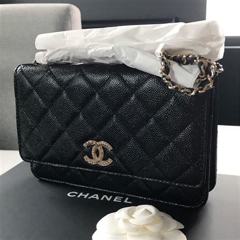 maleta chanel|genuine Chanel wallet.